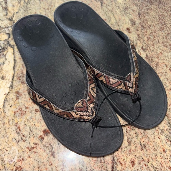 Vionic Black and Brown Sandals - Picture 1 of 6
